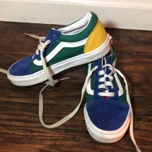 Boys size 3 Vans Old Skool multicolor. Very good condition